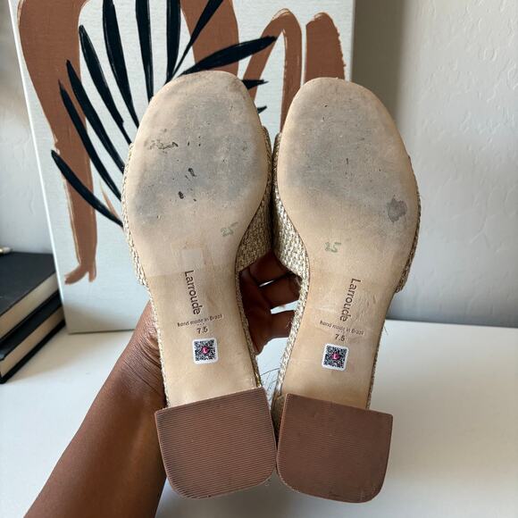 Larroude Flora Woven Raffia Gold Beige Slip On Block Heel Mule Sandals Size 7.5 - Picture 9 of 10
